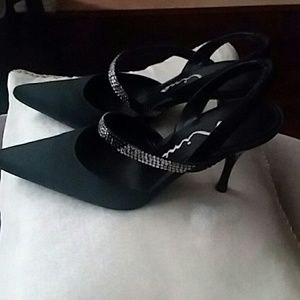 Nina Black Leather Dress Shoes Pointed Heels